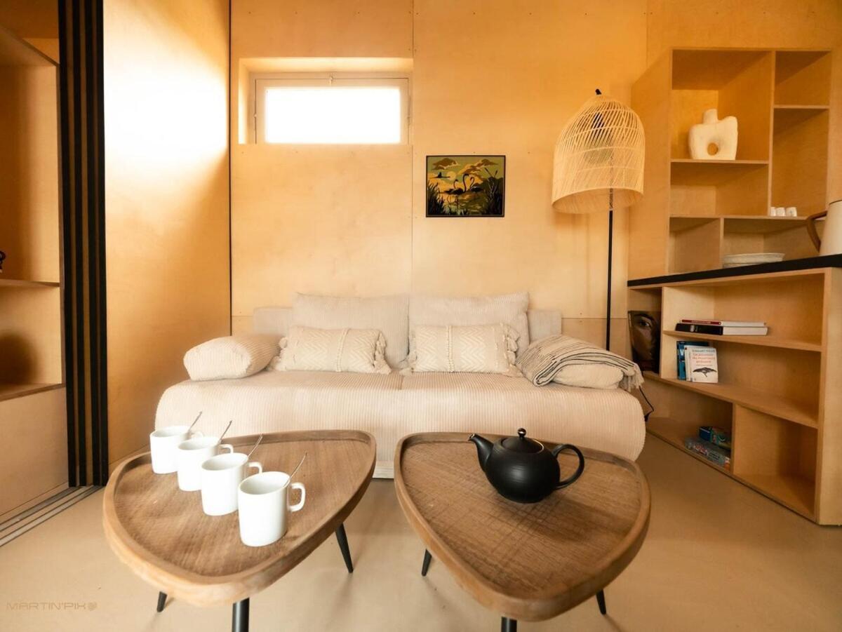 ペロルLe Mazet De L'Or - Climatisation Et Vue Sur L'Etangアパートメント エクステリア 写真