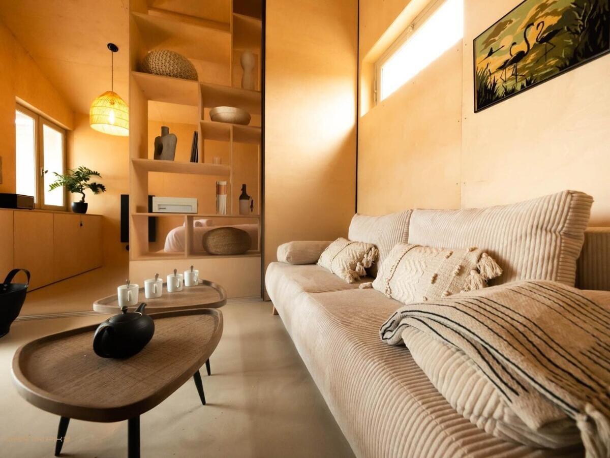 ペロルLe Mazet De L'Or - Climatisation Et Vue Sur L'Etangアパートメント エクステリア 写真