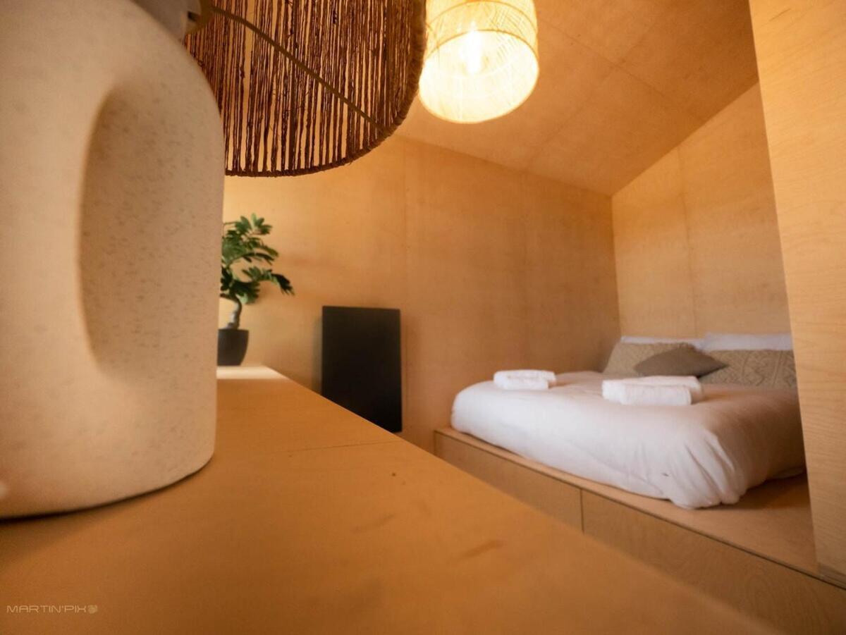 ペロルLe Mazet De L'Or - Climatisation Et Vue Sur L'Etangアパートメント エクステリア 写真