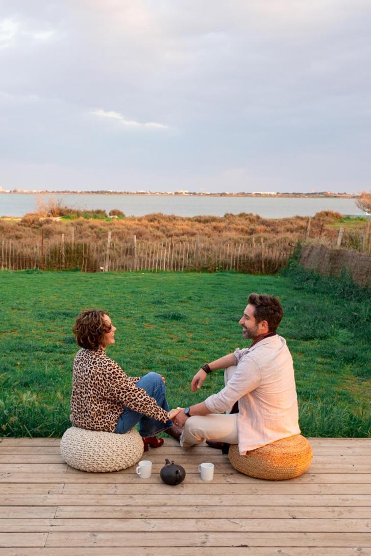 ペロルLe Mazet De L'Or - Climatisation Et Vue Sur L'Etangアパートメント 部屋 写真